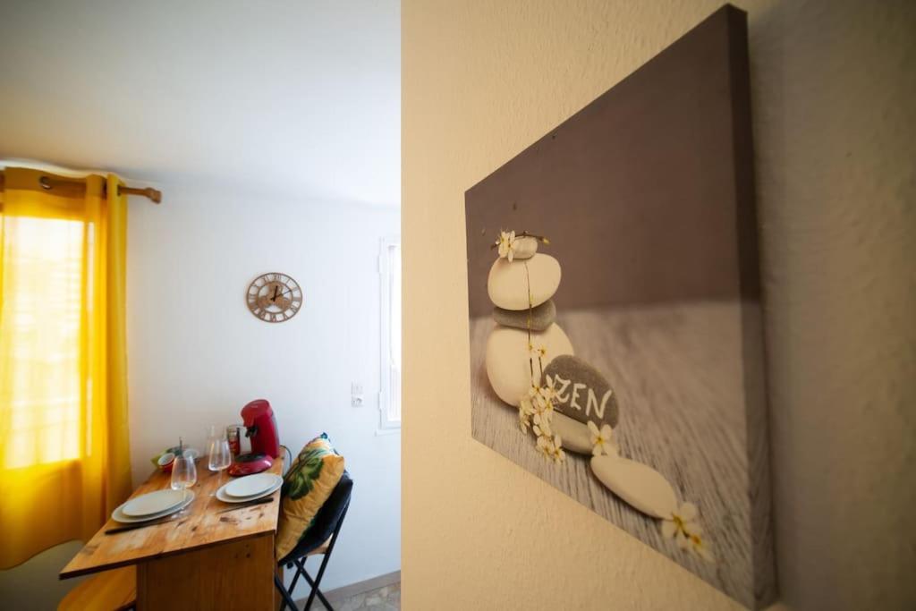 Fully Equipped Apartment Ideal For 2 People مارسيليا المظهر الخارجي الصورة